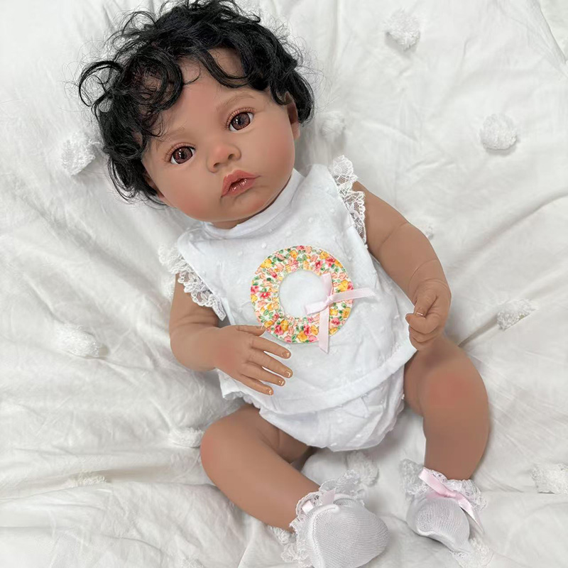 19inch Meadow Dark Skin Full V - Baby Products For Skin recension och pris